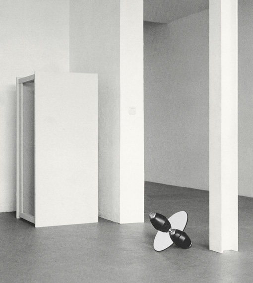 Realspiegelung - Überschaubarer Gegenstand | Bodenstück